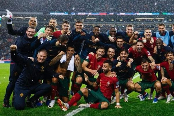 عکس؛ خوشحالی رونالدو و بازیکنان پرتغال پس از صعود به یورو 2024