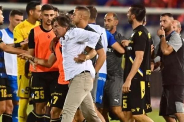  ساپینتو در قبرس هم دوام نیاورد