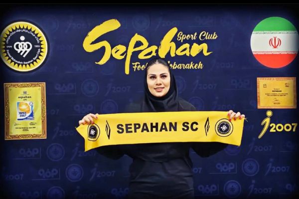  مونا دريس به تيم واليبال سپاهان پيوست