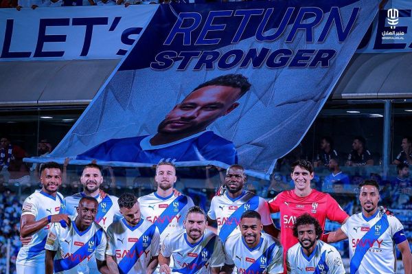  عکس؛ حمایت ویژه بازیکنان و هواداران الهلال از نیمار