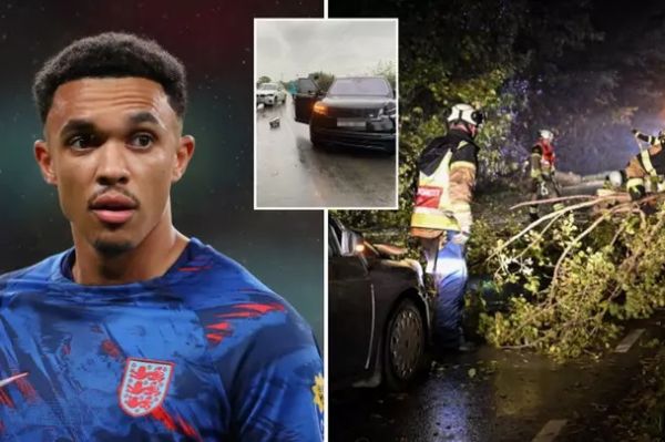 مدافع لیورپول در یک سانحه رانندگی از مرگ گریخت