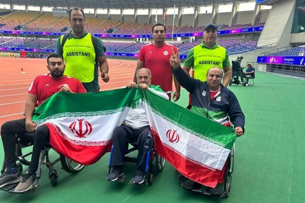 رشید مسجدی در پرتاب وزنه طلایی شد مختاری به مدال نقره بسنده کرد