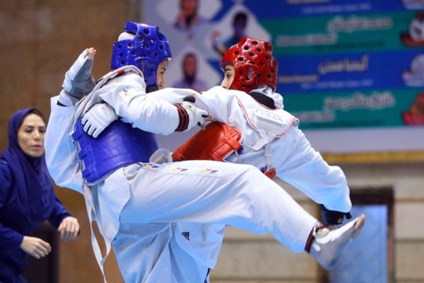 لیگ برتر تکواندو بانوان پارس جنوبی صدرنشین روز نخست شد