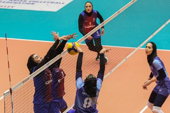 لیگ برتر والیبال بانوان مهرسان و هوران با برد آغاز کردند