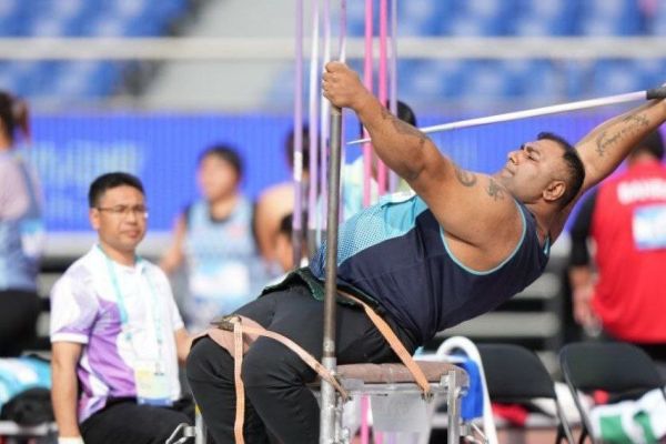  ظفر ذاکر این بار در پرتاب نیزه به مدال نقره رسید