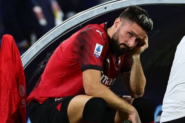 سه خبر نقل و انتقالاتی از باشگاه میلان