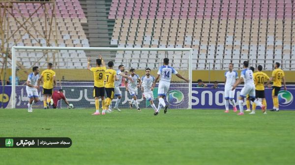  سوژه روز؛ قوی سپید باز هم گربه سیاه سپاهان شد