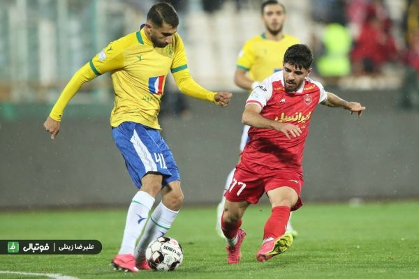  گزارش تصویری اختصاصی  دیدار تیمهای پرسپولیس و صنعت نفت آبادان