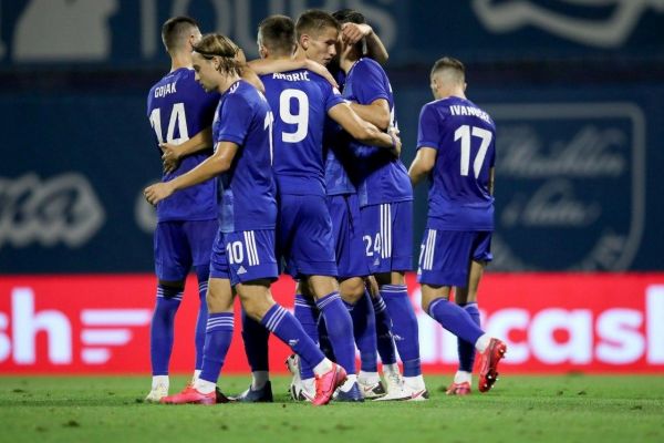 لیگ برتر کرواسی تساوی دیناموزاگرب در شب نیمکت نشینی محرمی