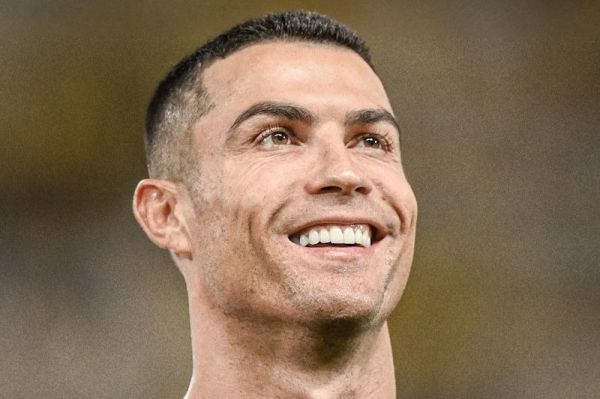 غیبت رونالدو مقابل الدحیل تدارک مردم قطر را بر باد داد عکس