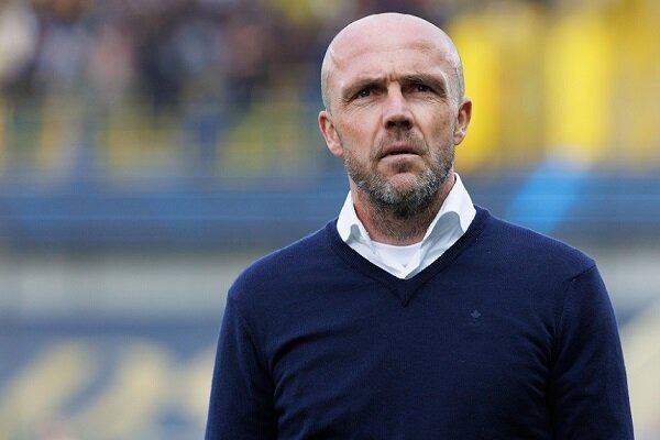  سرمربی العین اخراج شد  احتمال توافق باشگاه الاتحاد با سرمربی هلندی