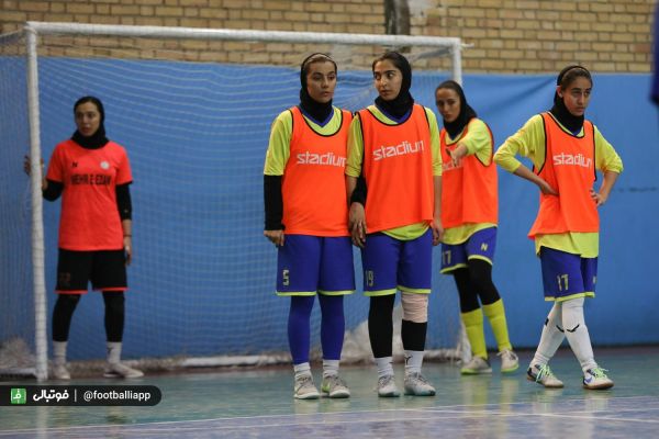 گزارش تصویری اختصاصی تمرین تیم فوتسال بانوان مهر عظام، 17 آبان 1402