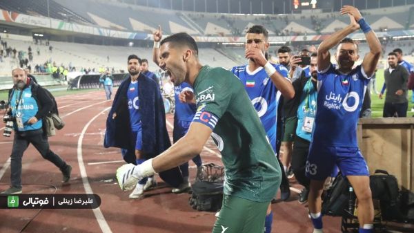 عبور حسینی از پورحمیدی و بیرانوند؛ آقای کلینشیت