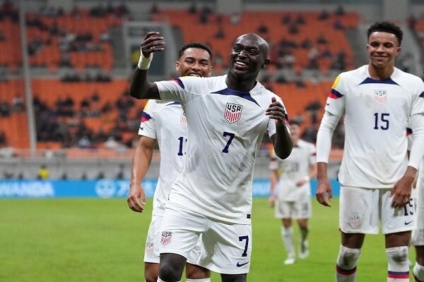 جام جهانی زیر ۱۷ سال پیروزی فرانسه مقابل کره جنوبی آلمان، نیوزیلند را 3 گله کرد