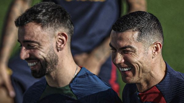 عکس؛ شوخی و خندههای رونالدو و برونو فرناندز در اردوی پرتغال