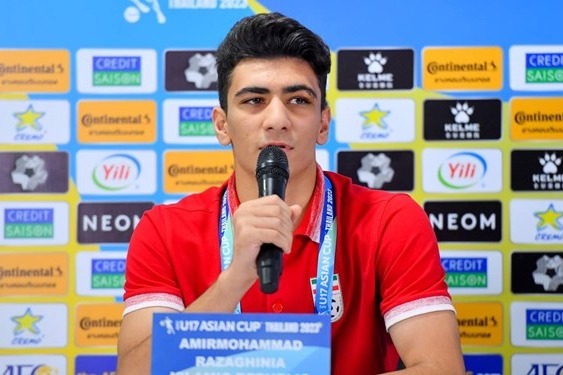  رزاقی نیا  مقابل نیوکالدونیا اول به برد فکر می کنیم سپس به تفاضل گل