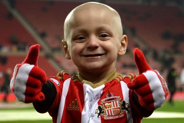  هوادار توهین کننده به بردلی لوری از حضور‌ در ورزشگاه محروم شد