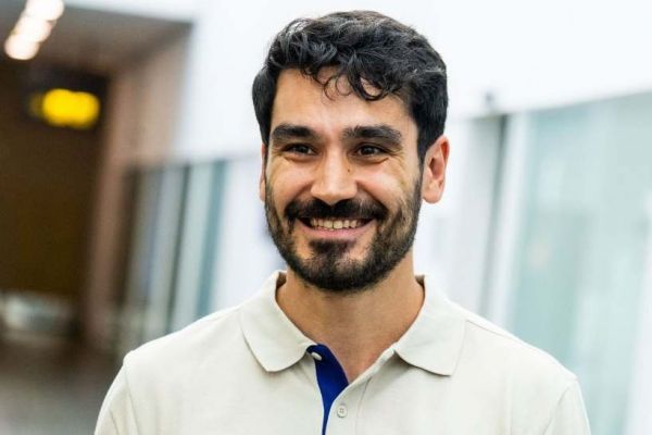  پاسخ مدافع بارسلونا به انتقاد ایلکای گوندوغان پس از شکست در ال کلاسیکو