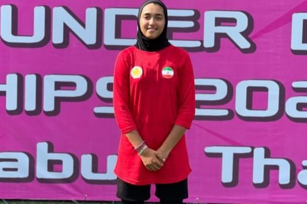 یاسمن یزدانی مسابقات تور جهانی را با پیروزی آغاز کرد