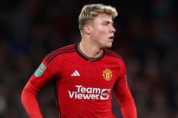  اریک تن هاگ از حضور هویلوند مقابل اورتون اطمینان ندارد