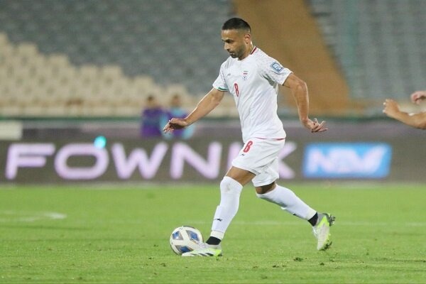 مشکل تیم قلعه نویی چیست بازی ندادن به امید ابراهیمی