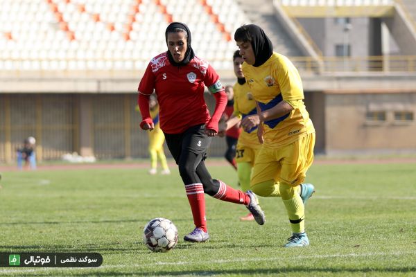 گزارش تصویری اختصاصی نماينده البرز- پالايش گاز ايلام فوتبال بانوان
