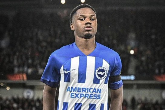 مصدومیت مجدد آنسو فاتی در بازی برابر ناتینگهام فارست