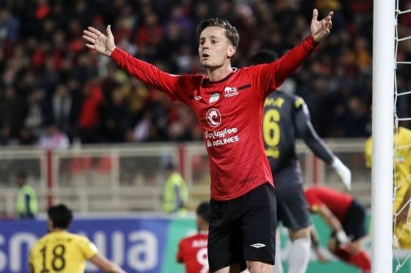 گوستاوو گلی که به نساجی زدم آفساید بود