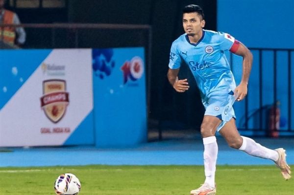  بازیکن مومبای سیتی  آماده هستیم بهترین عملکرد را مقابل نساجی داشته باشیم