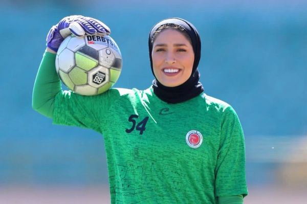  زهرا خواجوى سد محكم خاتون؛ براى تيمى كه گل نمى خورد