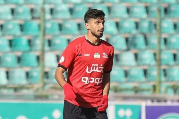  مدافع محبوب خمز با تغییر چهره بازگشت