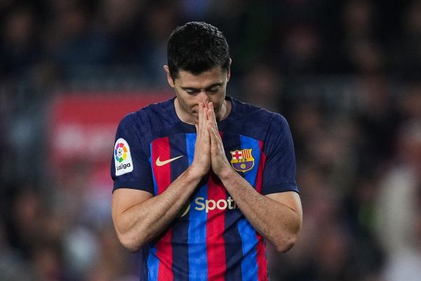  افت چشمگیر لواندوفسکی در بارسلونا پس از جام جهانی