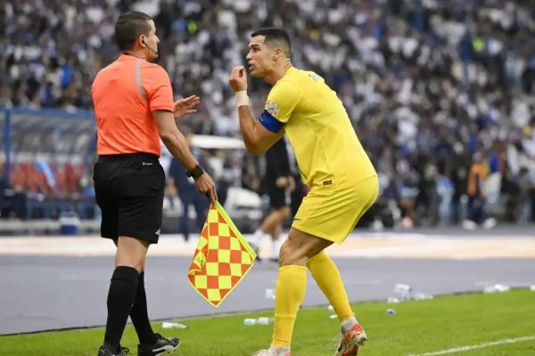 ادعای خبرنگار عربستانی برخی میخواهند رونالدو را از النصر بیرون کنند