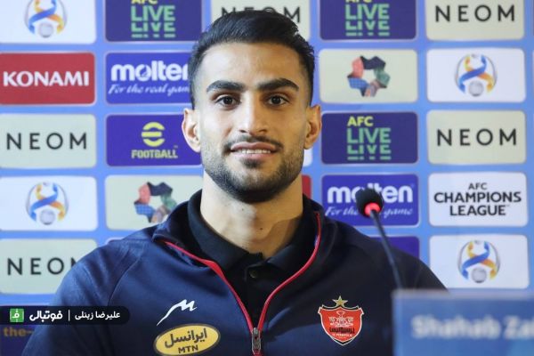  زاهدی  من و بازیکنان تمام تلاش مان را برای موفقیت پرسپولیس به کار می گیریم