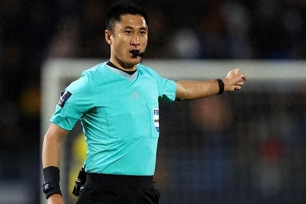  درباره داور بازی سپاهان و الاتحاد؛ کابوس ایرانی‌ها برابر عربستانی‌ها نشد