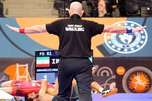  حضور یک داور خارجی در مسابقات انتخابی تیم ملی کشتی ایران