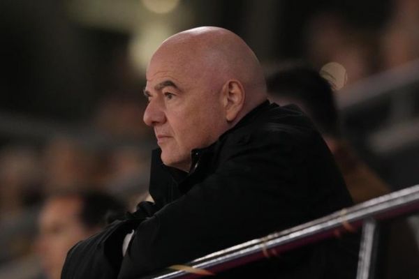  آرزوی عجیب رییس فیفا  حضور مسی در سه جام جهانی بعدی