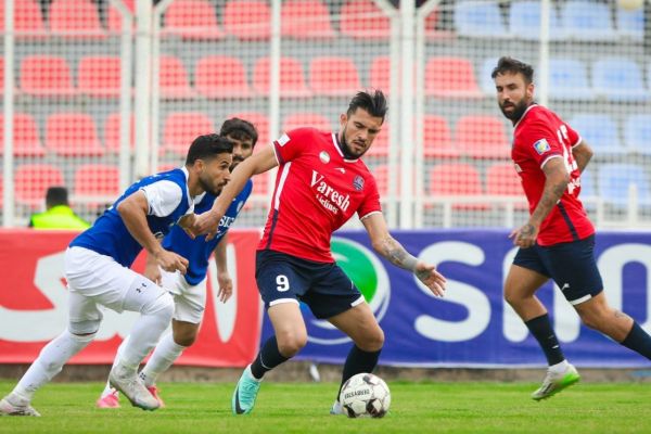 نساجی یک - استقلال خوزستان صفر خروج نساجی از بحران تیم پورموسوی داخل و خارج خانه نمیبرد