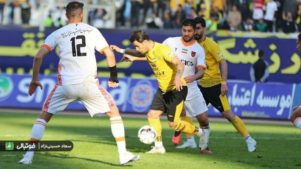 سپاهان چهار - مس رفسنجان یک طلا تمام قد علیه مس مورایس، ساکت را کیش و مات کرد