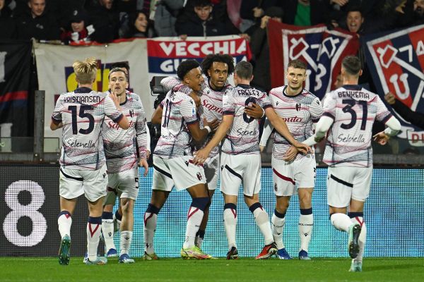 دورخیز بولونیا برای راهیابی به جمع صدرنشینان سری آ