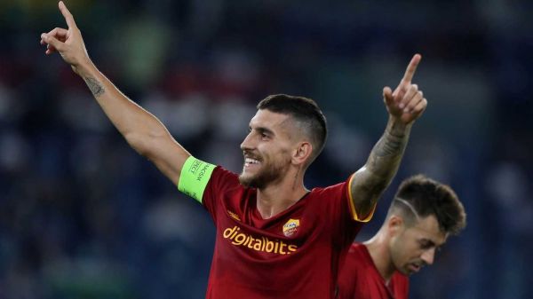 قاب عجیب؛ خالکوبیِ فارسیِ بازیکن آ اس رم