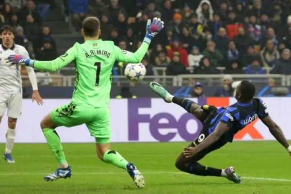  صدرنشینی رئال سوسیداد در حضور فینالیست سابق چمپیونز لیگ