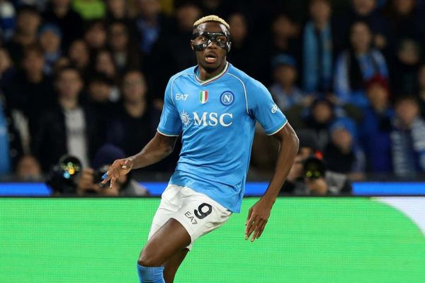  شوک به چلسی  اوسیمن با ناپولی تمدید خواهد کرد