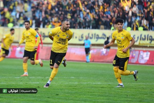 بغل پای کاوه رضایی علیه طلسم 328 روزه