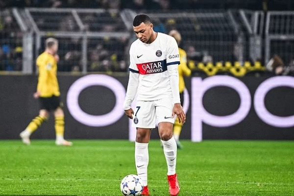  انتقاد تند اسطوره فرانسوی از امباپه؛ فقط به فکر خودش است