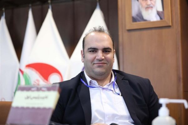 بهداد سلیمی پرداخت حواله واردات خودرو به ورزشکاران اتفاق خوبی است اما اگر تبعیضی وجود نداشته باشد