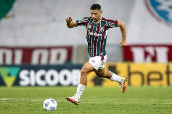 هافبک برزیلی به «داویدز جدید» بارسلونا تبدیل میشود