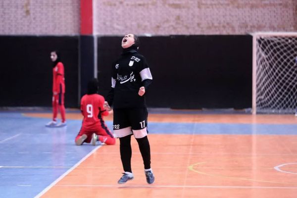  هفته پنجم ليگ برتر فوتسال زنان امروز برگزار شد؛ فولاد هرمزگان يكه تاز ليگ برتر