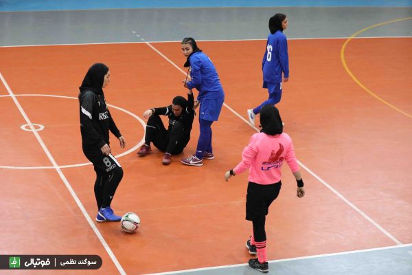 گزارش تصویری اختصاصی رايزكو ٤- مهرعظام ٣ فوتسال بانوان