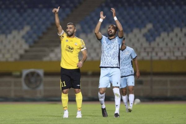  تراکتور موظف به پرداخت طلب کاوه رضایی است